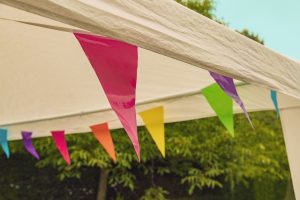 Hold da helt fest -  i et telt